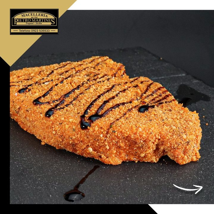 Una panatura croccante e un cuore golosamente filante, il nostro #PORTAFOGLIO ripieno alla #ARANCIA e #FUNGHI 🐷🍊🍄